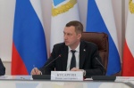 Губернатор Роман Бусаргин провел постоянно действующее совещание с зампредами и министрами Правительства области. 