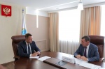 Губернатор Роман Бусаргин провел встречу с главой г. Шиханы Антоном Лещенко. 