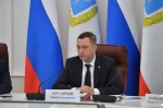 Сегодня на постоянно действующем совещании с зампредами и министрами Правительства области губернатор Роман Бусаргин дал поручения по итогам послания Президента России Владимира Путина Федеральному Собранию. 