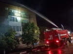 Сегодня ночью в поселке Степное Советского района произошло возгорание четырехэтажного жилого дома.