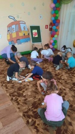 Игровая программа по сказке В. Г. Сутеева "Мешок яблок".