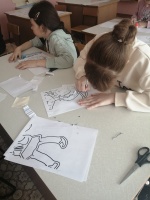 В филиале МОУ «СОШ им.Г.И.Марчука р.п.Духовницкое» в с.Липовка стартовала акция "Окна Победы"