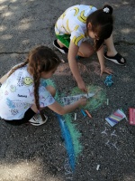 Конкурс рисунков на асфальте "Символ - Родины моей"