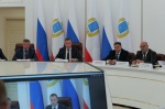 Губернатор Роман Бусаргин 29 июля провел постоянно действующее совещание с зампредами и министрами правительства области, а также главами районов. 